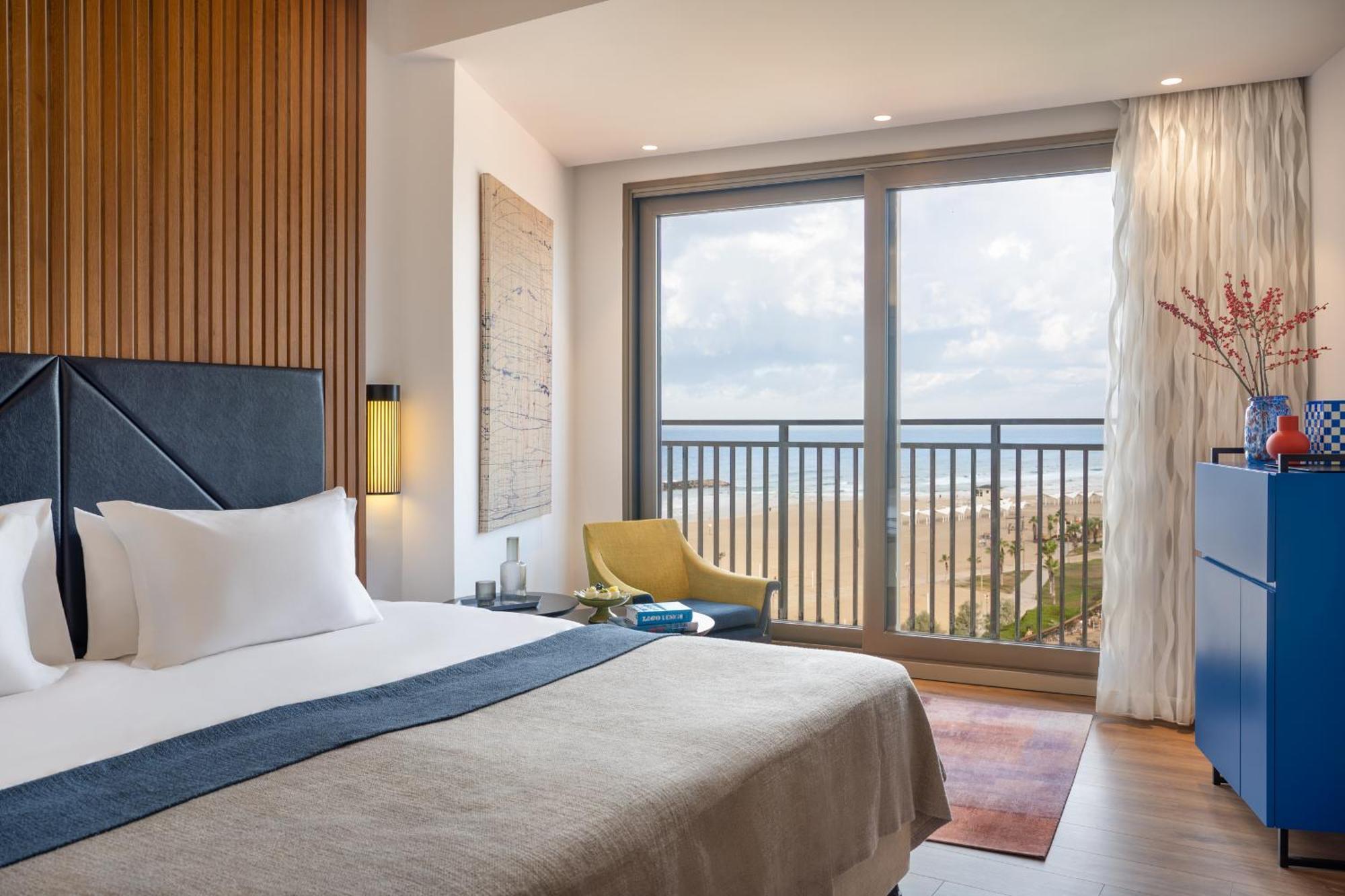 Dan Accadia Herzliya Hotel Exterior photo